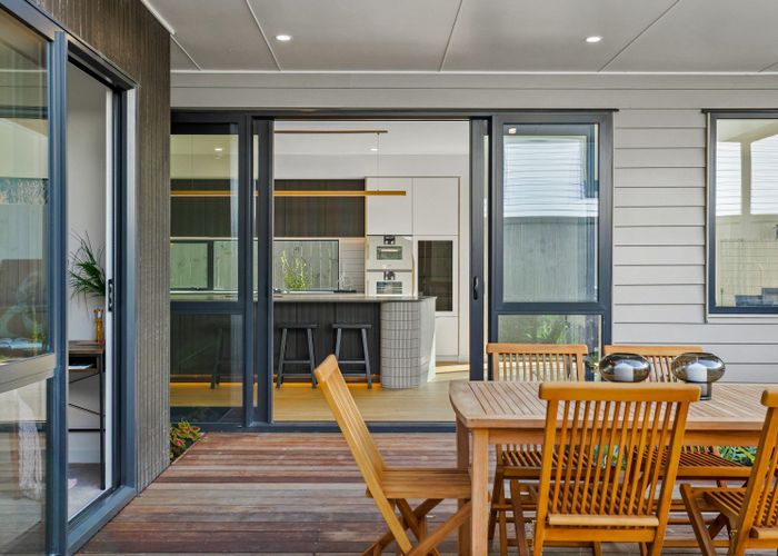  at 183 Te Oneroa Way, Long Bay, North Shore City, Auckland
