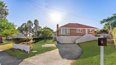  at 2 Fowlds Avenue, Sandringham, Auckland
