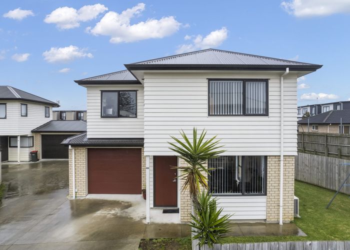  at 12 Koko Mews, Mangere Bridge, Auckland
