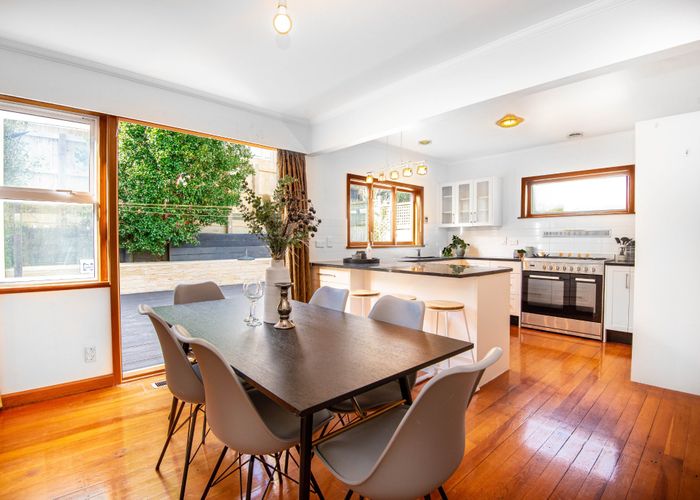  at 41 Donald Street, Karori, Wellington, Wellington