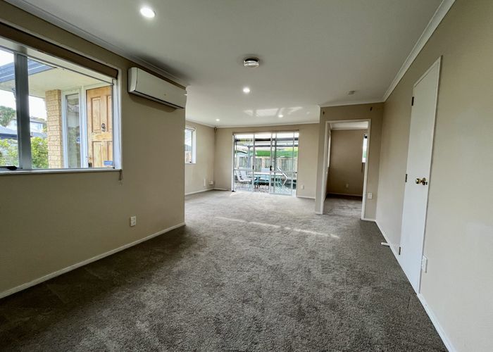  at 9 Saints Court, Manurewa, Manukau City, Auckland