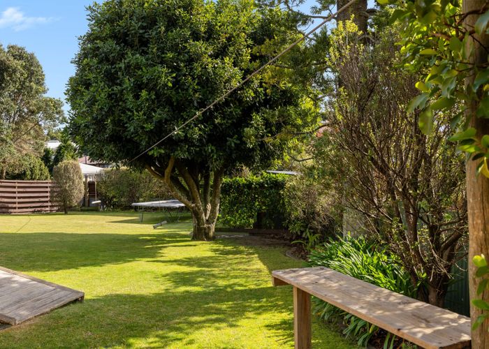  at 15 Warwick Place, Brookfield, Tauranga