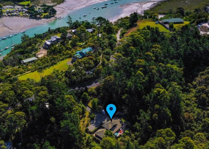  at 70 Scott Road, Stanmore Bay, Whangaparaoa