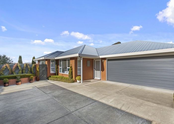  at 1/112 Philpotts Road, Mairehau, Christchurch