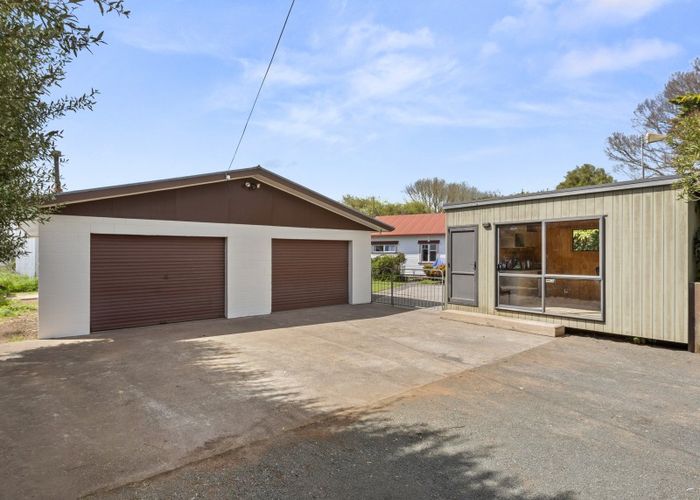  at 33 Platt Road, Newstead