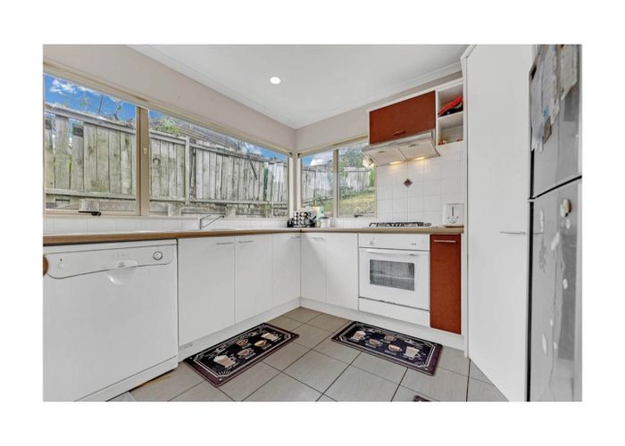  at 39a Chieftain Rise, Goodwood Heights, Manukau City, Auckland