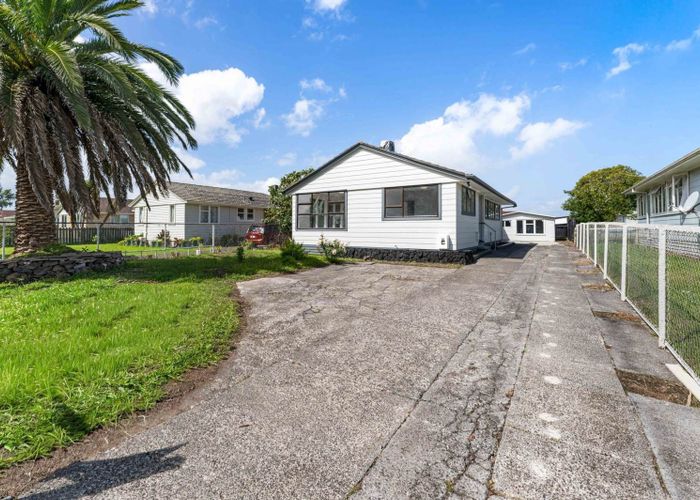  at 46 Caravelle Close, Mangere, Manukau City, Auckland