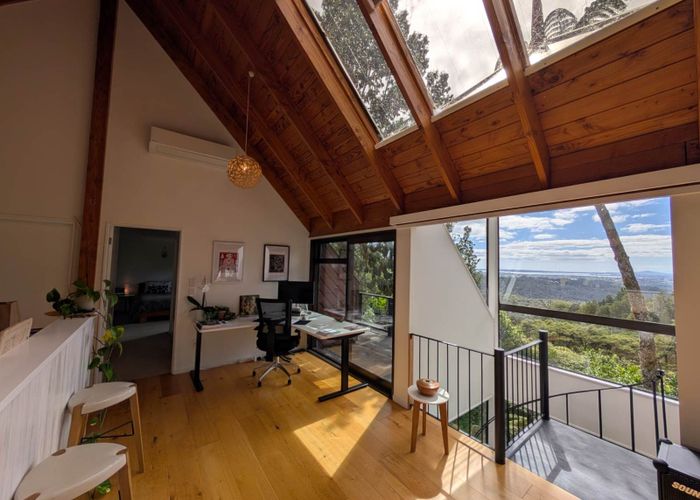  at 22 Tui Crescent, Waiatarua, Waitakere City, Auckland