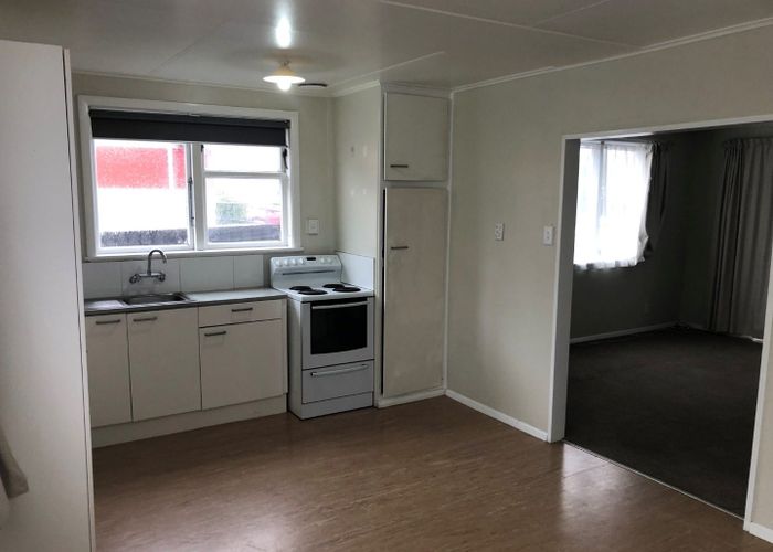  at West Harbour, Waitakere City, Auckland