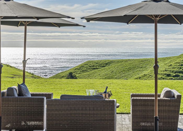  at 438a Lower Pitone Road, Oakura, New Plymouth, Taranaki
