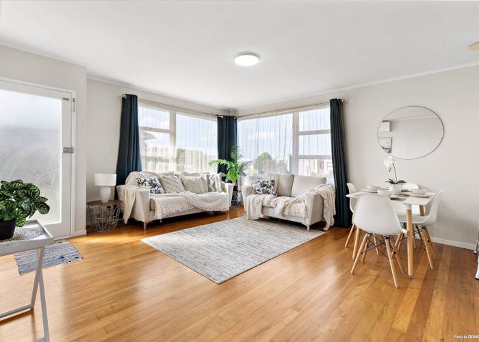  at 1/23 Ellen Avenue, Hillcrest, North Shore City, Auckland
