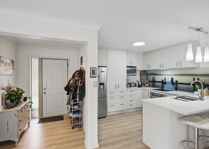  at 8 Wild Dunes Place, Shirley, Christchurch City, Canterbury