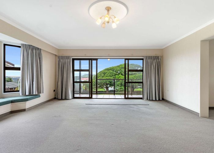  at 5 St Ives Grove, Whalers Gate, New Plymouth, Taranaki