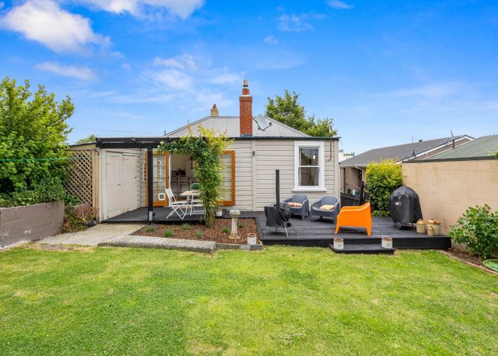  at 8 McMillan Street, Maori Hill, Dunedin