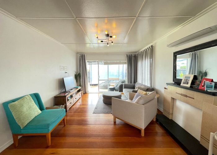  at 3 Hikurangi Street, Te Atatu Peninsula, Auckland