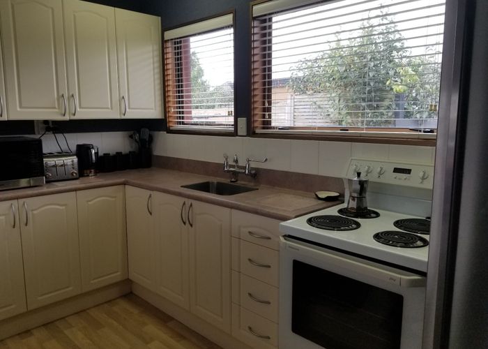  at 2/131 Union Road, Howick, Manukau City, Auckland