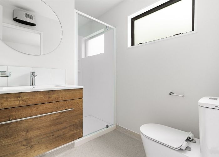  at 4/26 Grove Road, Addington, Christchurch