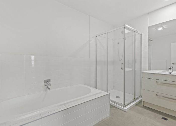  at 8/3 Woolfield, Papatoetoe, Manukau City, Auckland