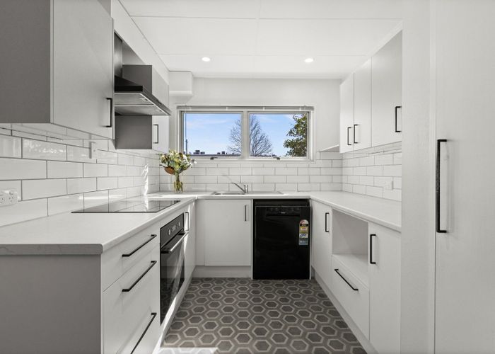  at 1/8 Lee Road, Taradale, Napier, Hawke's Bay