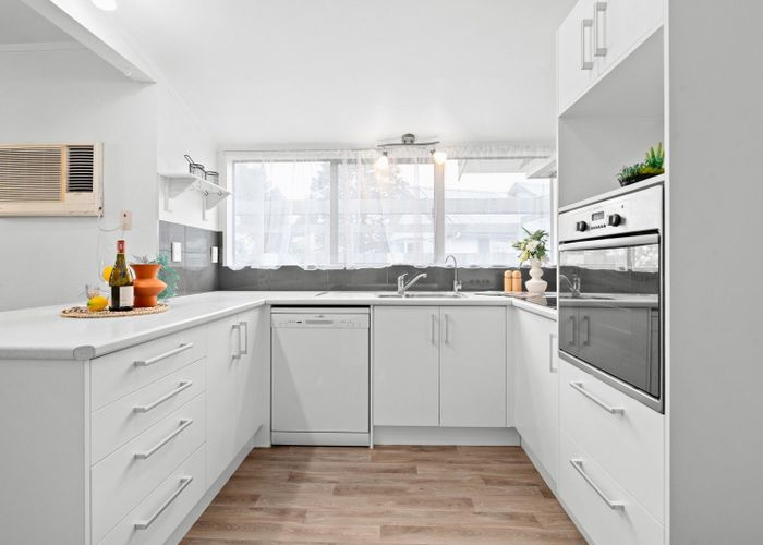  at 7 Sandford Place, Chartwell, Hamilton, Waikato
