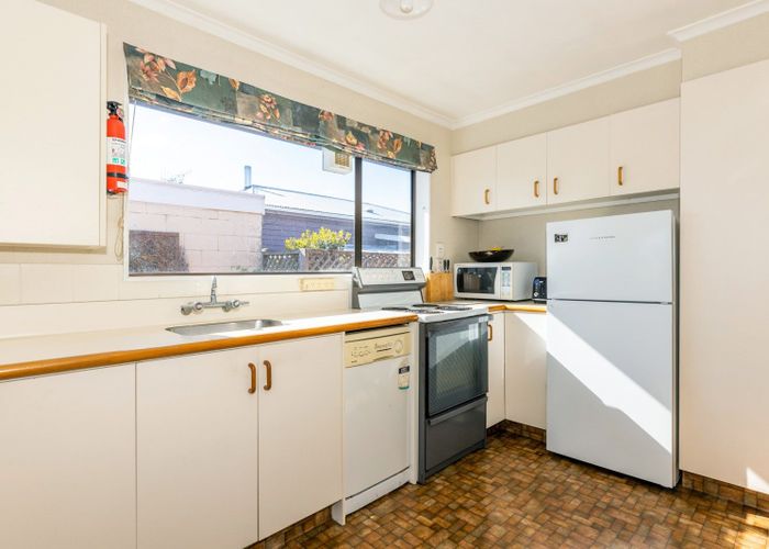  at 93C Avenue Road, West End, Timaru