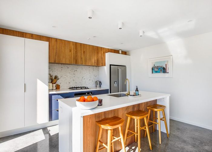  at 29 Honeyfield Drive, Whalers Gate, New Plymouth, Taranaki