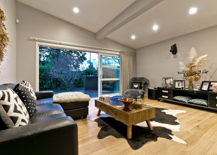  at 15 Blacks Road, Greenhithe, Auckland
