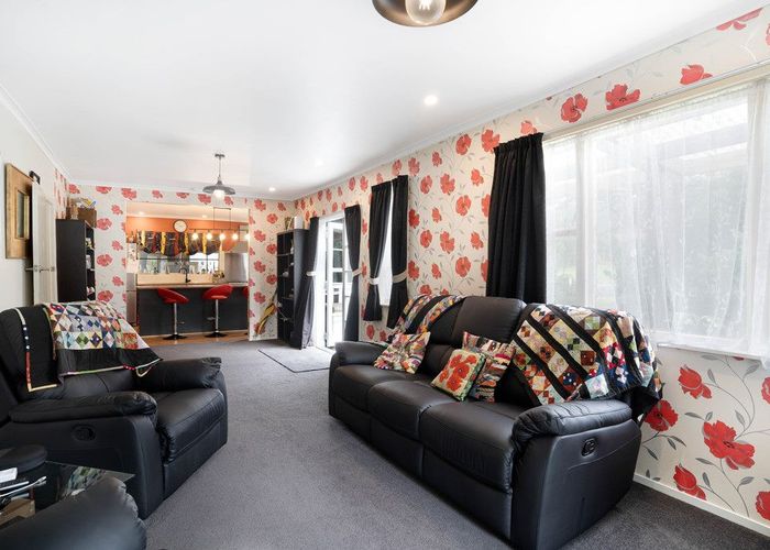  at 39 Featherston Cross Creek Road, WESTERN LAKE, FEATHERSTON