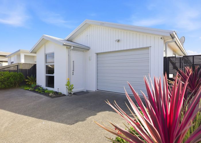  at 9 Pimelea Street, Papamoa Beach, Tauranga, Bay Of Plenty
