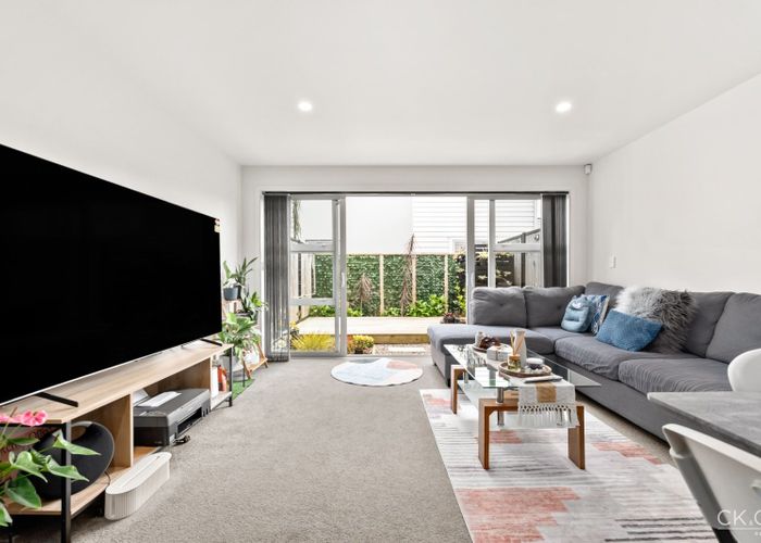  at 1115b High St, Taita, Lower Hutt, Wellington