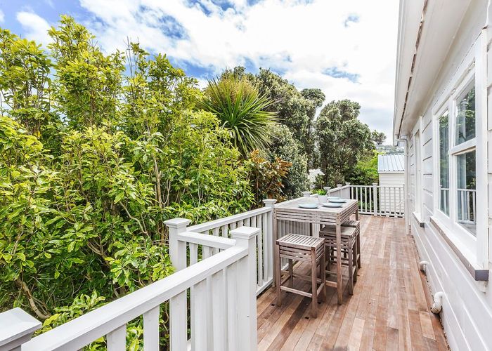  at 16 Hamilton Rd, Hataitai, Wellington, Wellington