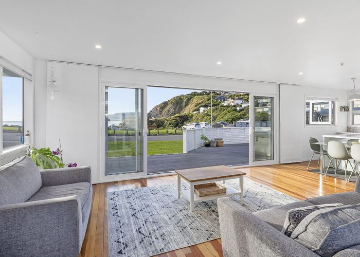  at 3 Terrace Road, Titahi Bay, Porirua, Wellington