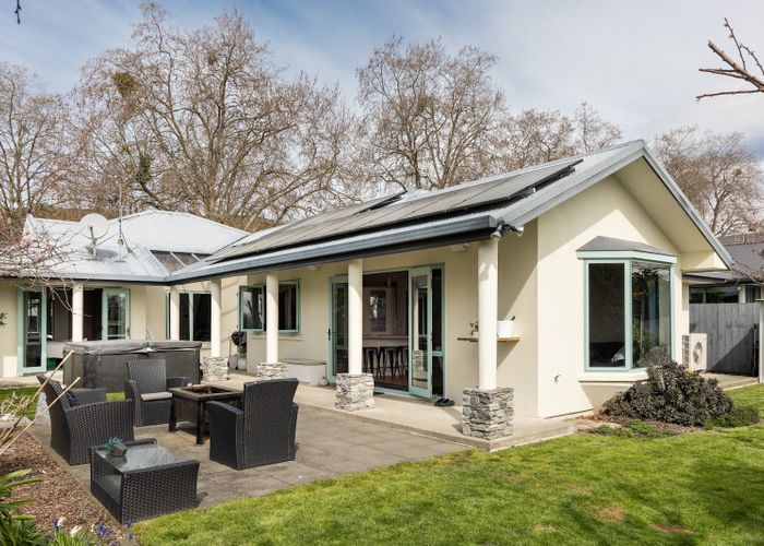  at 3 Alexandra Grove, Richmond