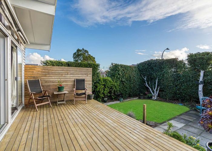  at 19 Wanaka Pl, Pakuranga Heights, Manukau City, Auckland