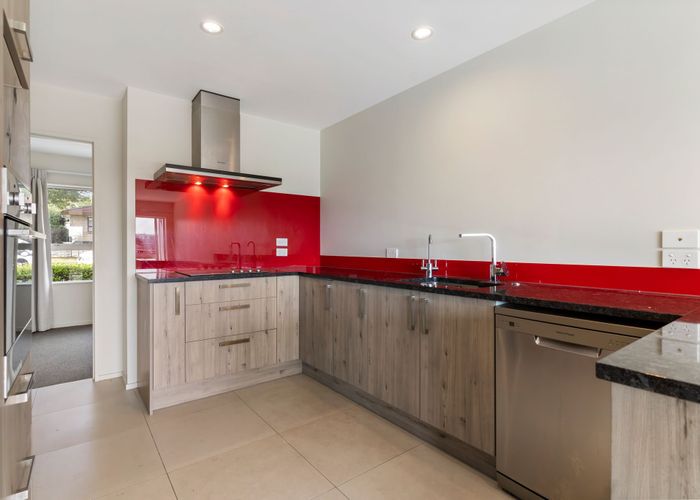  at 2/23 Wellington Street, Papakura, Papakura, Auckland