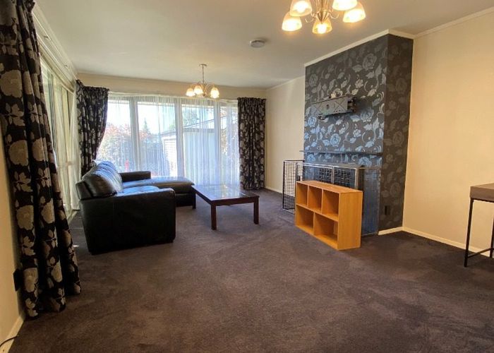  at 1/199 Memorial Avenue, Burnside, Christchurch City, Canterbury