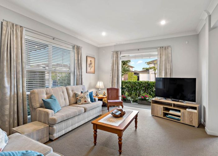  at 37 Searle Street, Stonefields, Auckland City, Auckland