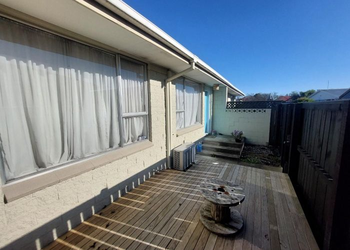  at 2/79 Champion Street, Edgeware, Christchurch City, Canterbury