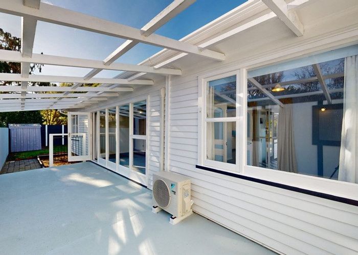  at 130a Main Road South, Raumati Beach, Kapiti Coast, Wellington