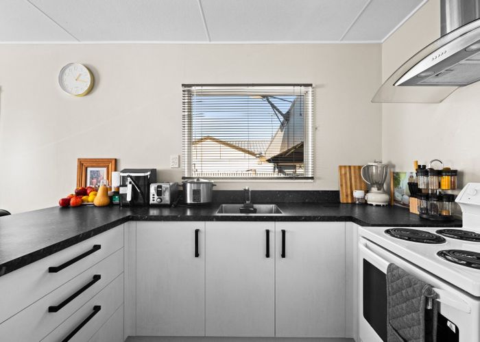  at 2/434 Gloucester Street, Taradale, Napier, Hawke's Bay