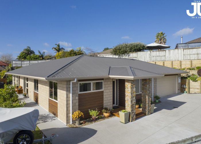  at 14 Kakapo Place, Pyes Pa, Tauranga