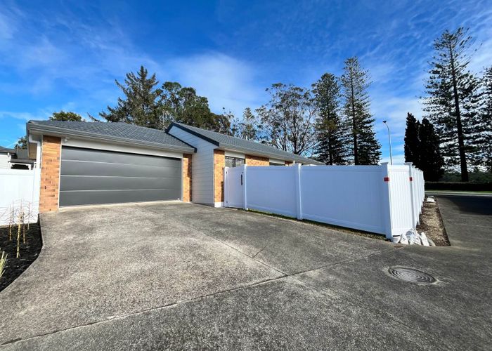  at 45 Glenview Road, Glen Eden, Waitakere City, Auckland