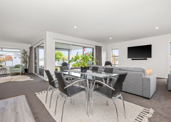  at 1 Benmore Place, Poraiti, Napier
