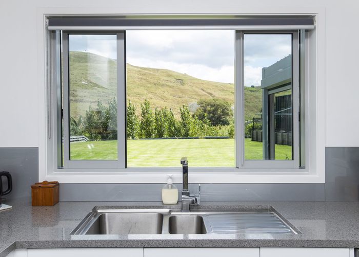  at 42 SCARLYS WAY, Okitu, Gisborne