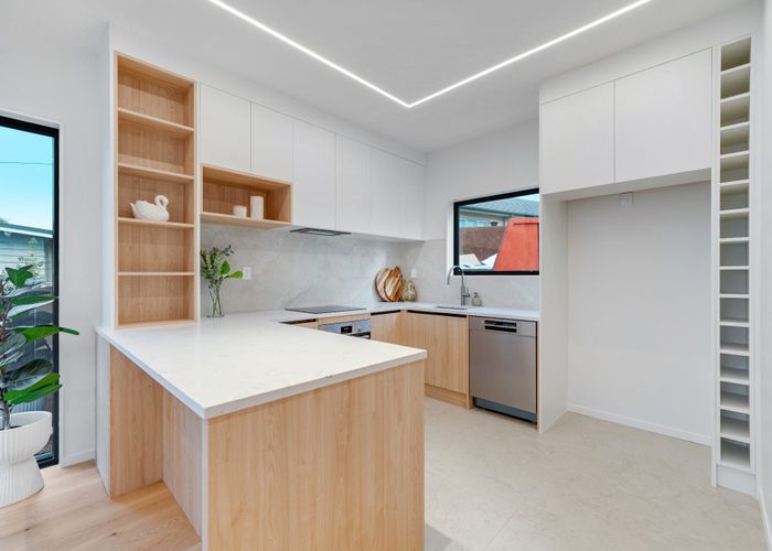  at 67B Hamlin Road, Mount Wellington, Auckland City, Auckland