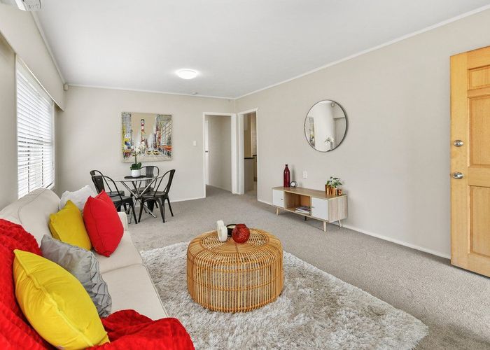  at 1/30 Middlemore Road, Otahuhu, Auckland