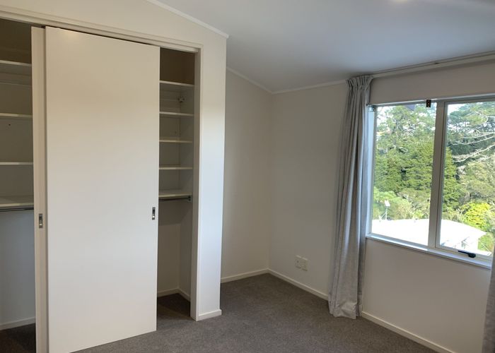  at E7/20 Ian Marwick Place, Birkenhead, North Shore City, Auckland