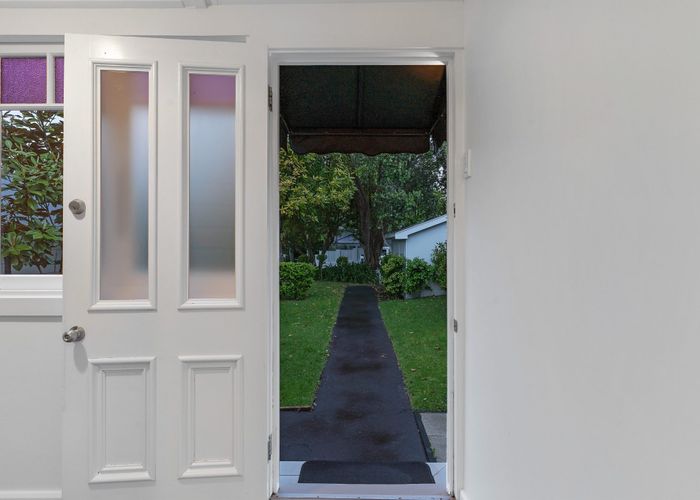  at 18 Sentinel Road, Herne Bay, Auckland