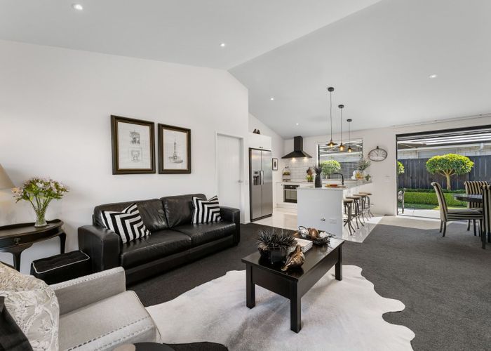  at 30 Hiria Crescent, Papamoa Beach, Papamoa