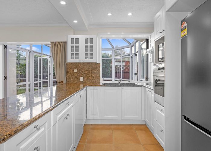  at 292 Avonhead Road, Avonhead, Christchurch City, Canterbury